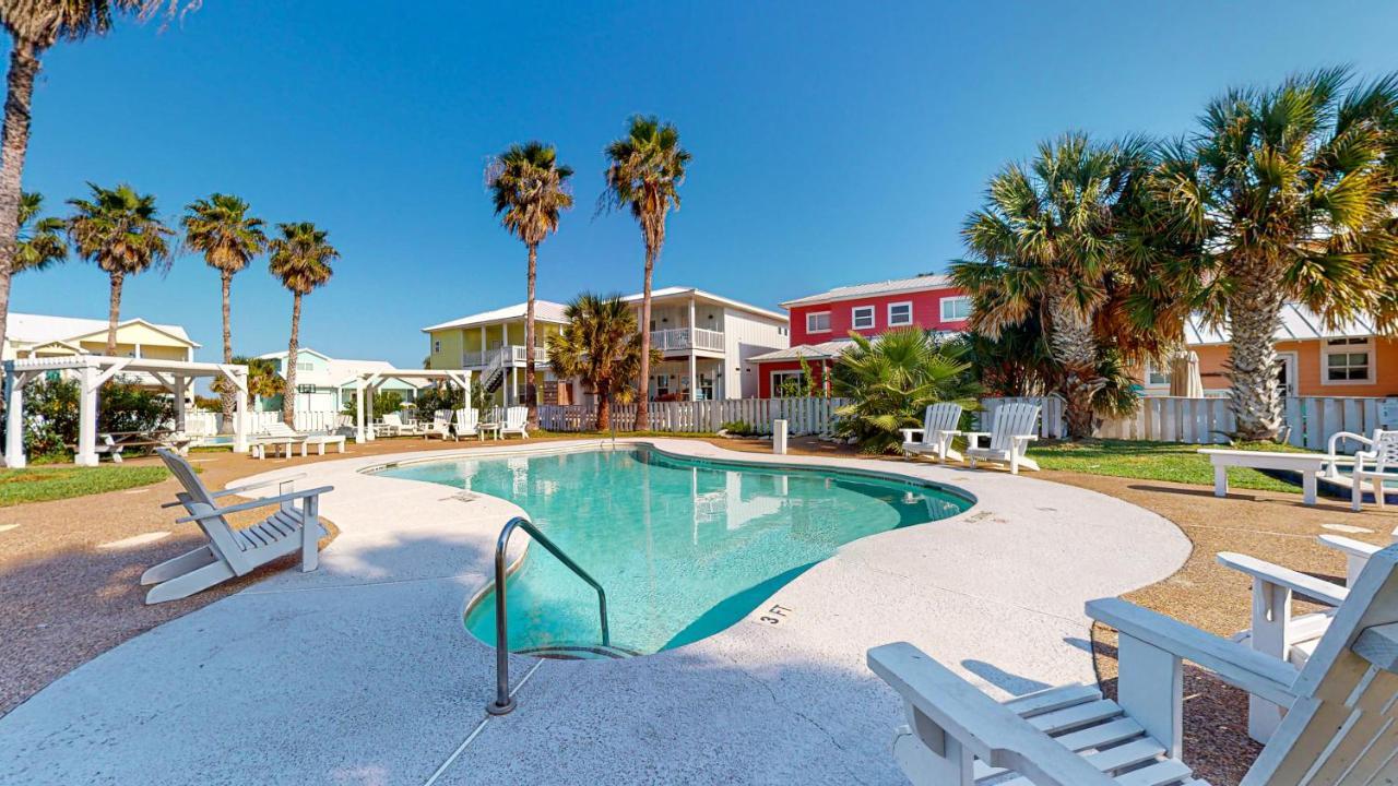 Villa Luxury Beach House, Sleeps 14, Shared Pool, Hot Tub, Golf Cart Port Aransas Exterior foto